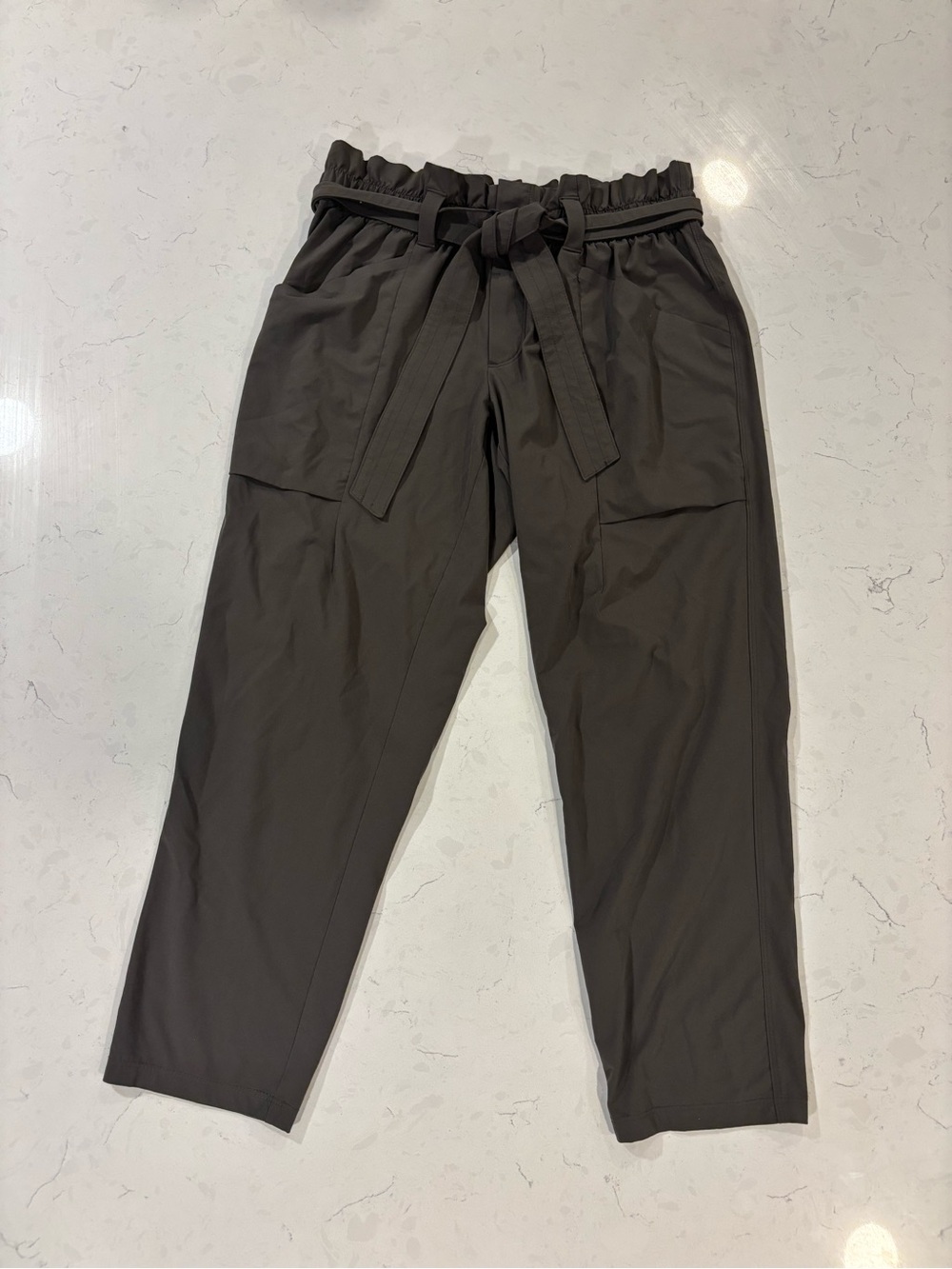 Athleta Skyline Black Paperbag
Pants with Tie Waist